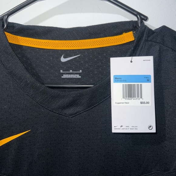 Nike Football T-shirt - Picture 5 of 7